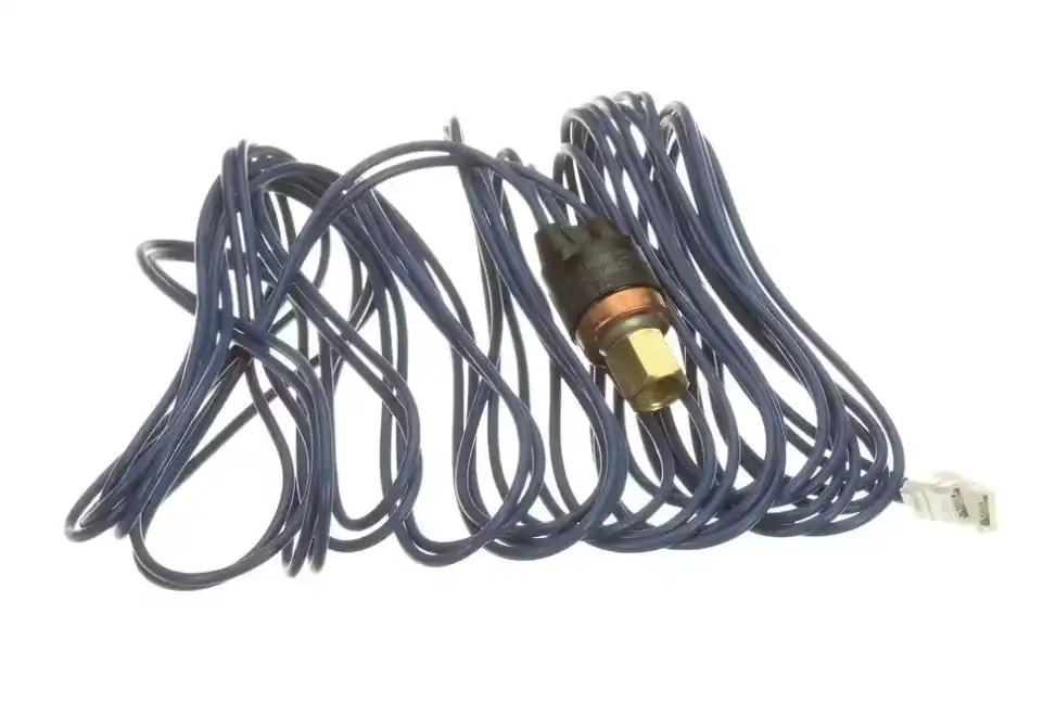 Trane CNT02858 Low Pressure Control Switch 7 PSIG Open/22 PSIG Close 1/4 inches Female Flare