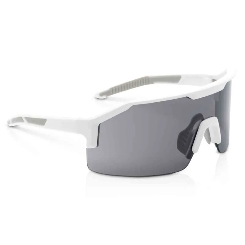 Jackson Safety 60004 Maxview+ Safety Glasses Smoke Anti-Fog Lens