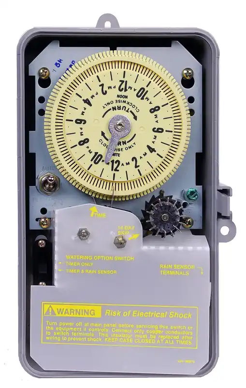 Intermatic R8816P101C NEMA 3R Plastic Case 208 to 277 VAC 60 Hz 25 Amp DPST Electromechanical Time Switch with Sensor Terminal
