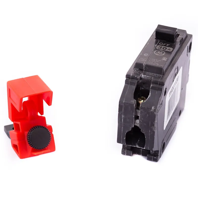 Zing Green Safety 7256 Clamp-On Breaker Lockout 120/277V