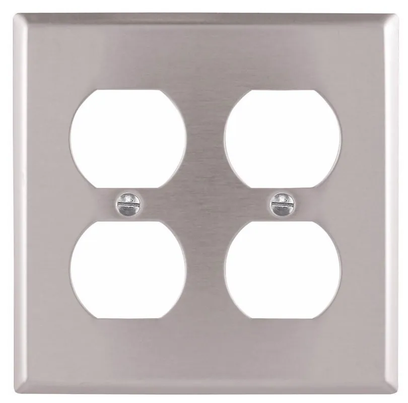 Eaton 93102-BOX1 standard duplex receptacle wall plate, 2 gangs