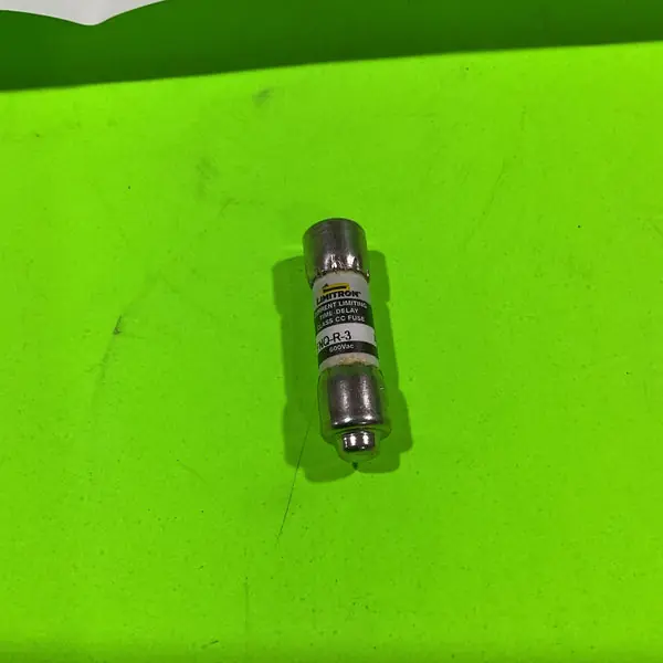 Bradford White 264-53306-00 Fuse 3 amps