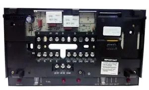 Honeywell International q7300c1006 Programmable Commercial Thermostat Subbase