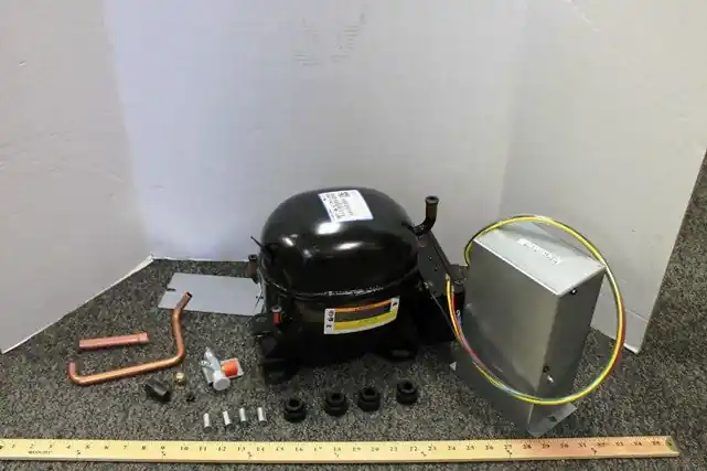Copeland rrt10k1e-pfa-901 3/4 Hp Hermetic Reciprocating Compressor 115V 10400 Btu R134A R450A R513A