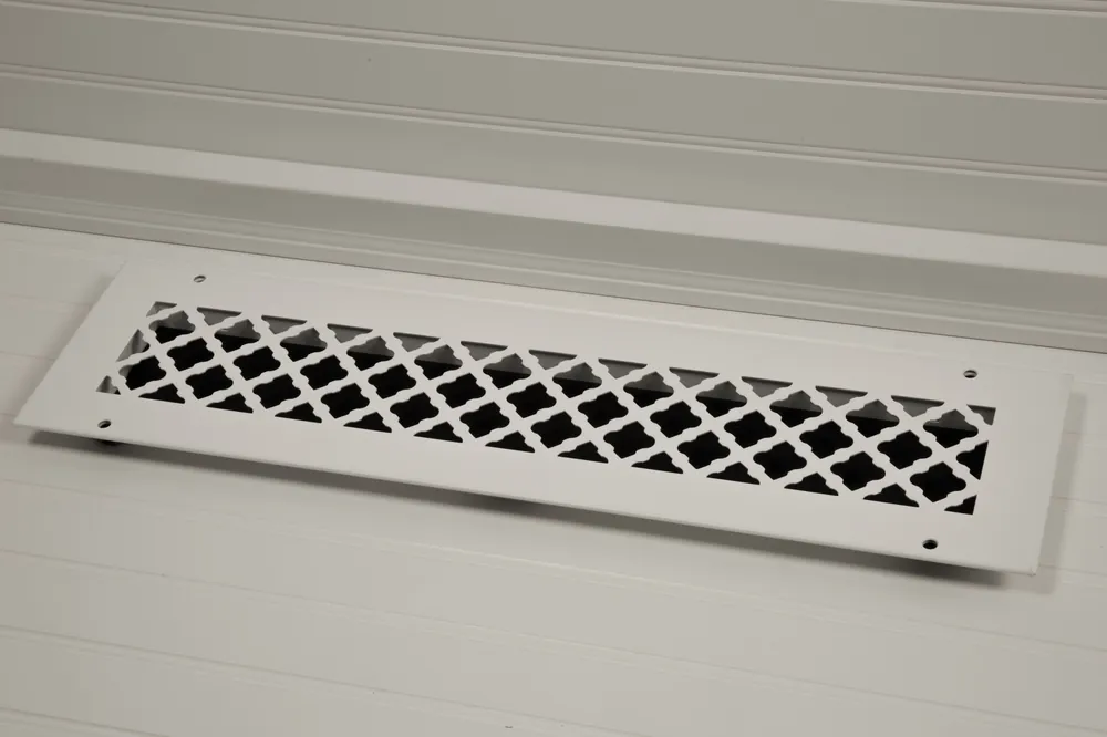 SteelCrest BTU20X4RWHH Fixed Return Grille 20x4 Inch