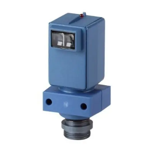 Eaton 1357AD6513 Photoelectric Sensor 72 in AC L1 Switch/DC NPN Open Collector Output