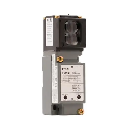 Eaton E51CNP5 Photoelectric Sensor 15 Feet, 1A Max Ac, 120 VAC Input