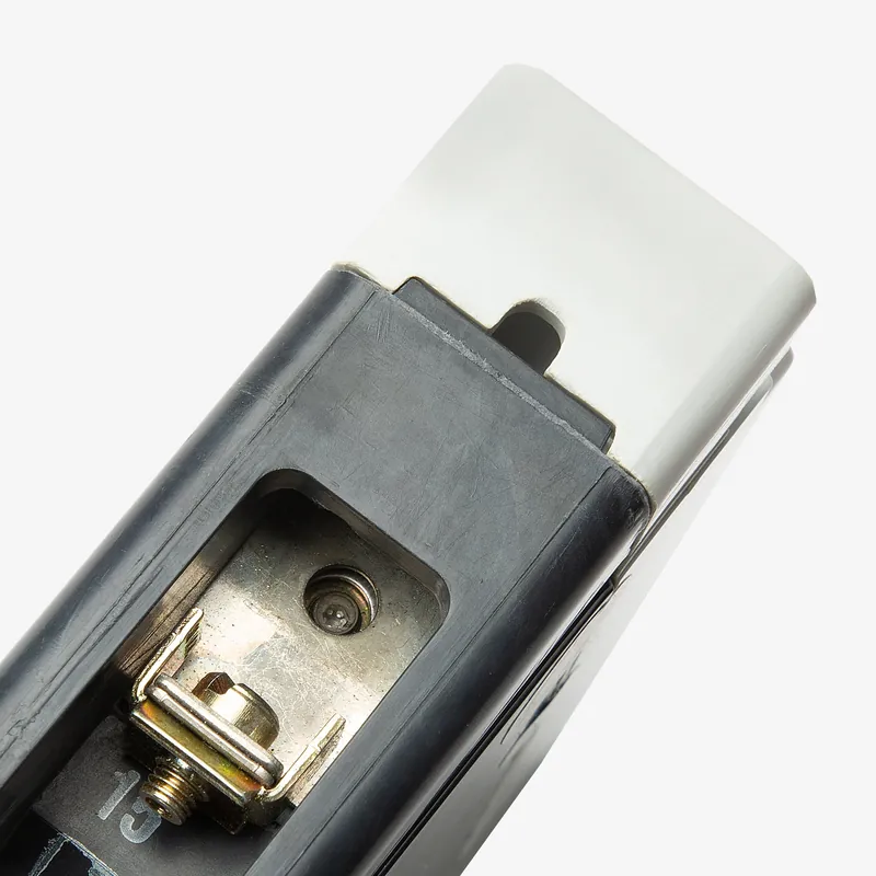 Eaton EHD1020L Series C F Frame Molded Case Circuit Breaker 20 Amp REPLACEMENT FDB1020L
