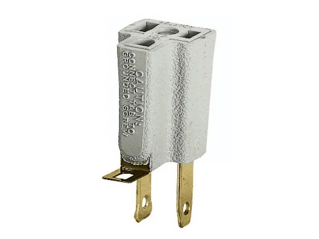 Bryant 5272 Grounding Adapter 15A 125V (10 Pack) 5272