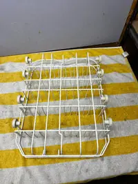 Electrolux 5304468483 Rack Kit Grey Replacement Part