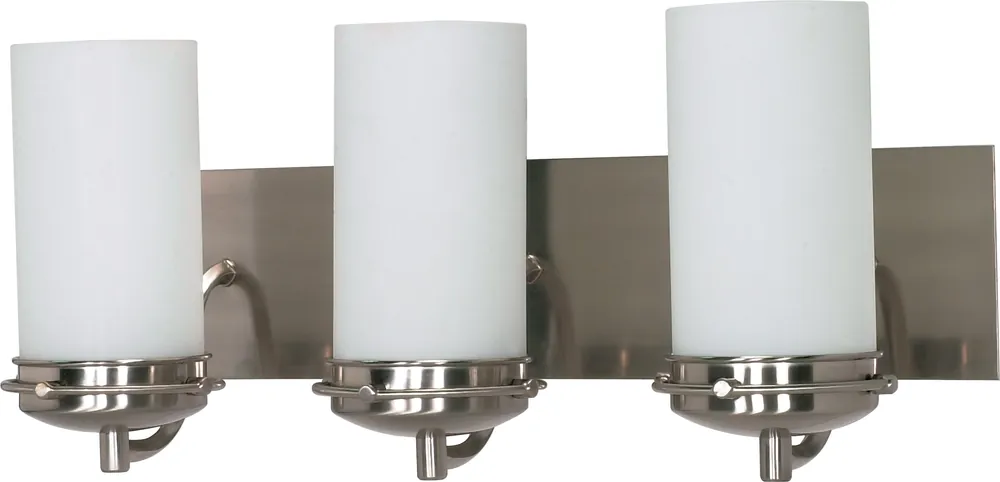 Satco 60-613 Polaris 3 Lt Vanity Fixture 21 in.